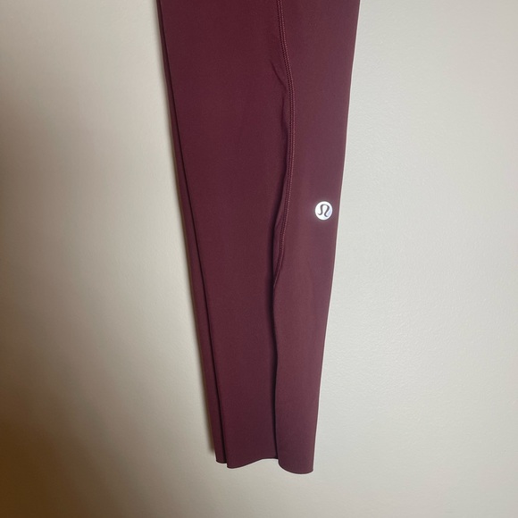 Burgundy Crop Lululemon running pants - Picture 1 of 3